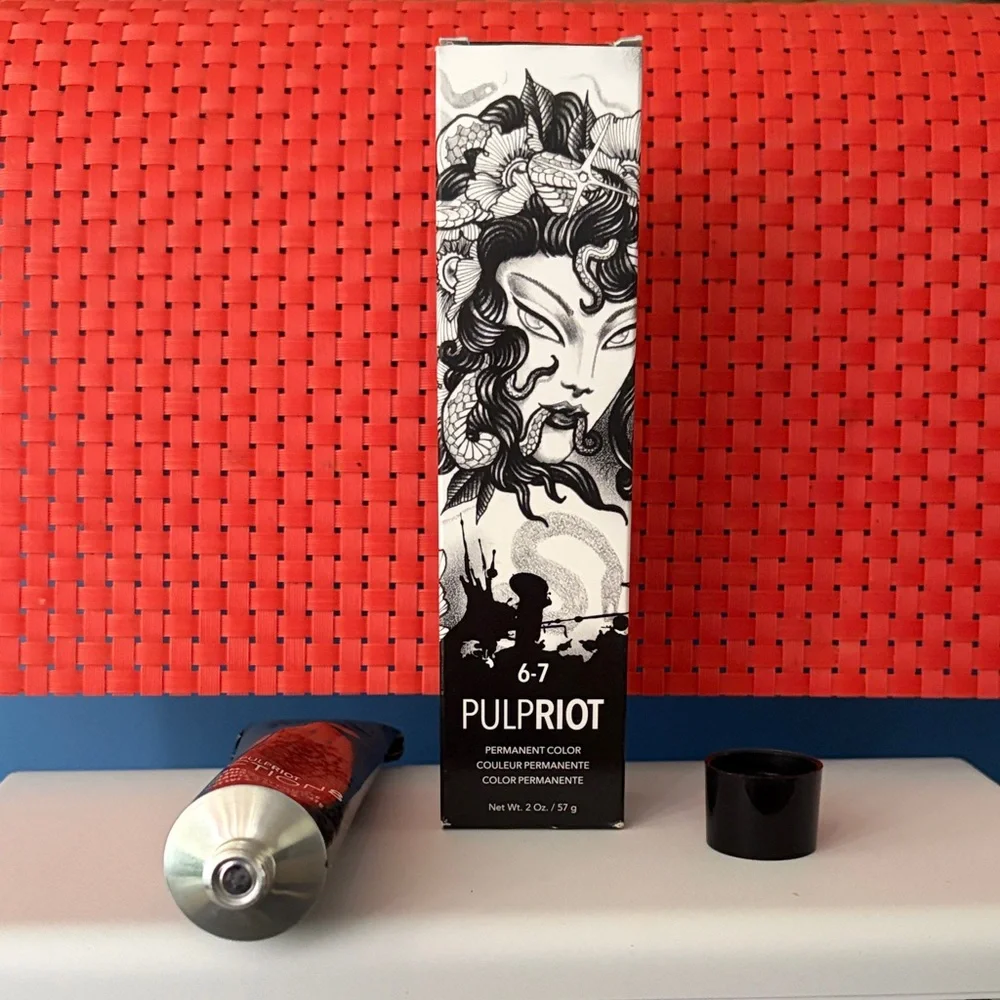 Pulp Riot 6-7 Permanent Hair Color - Picture 1 of 2